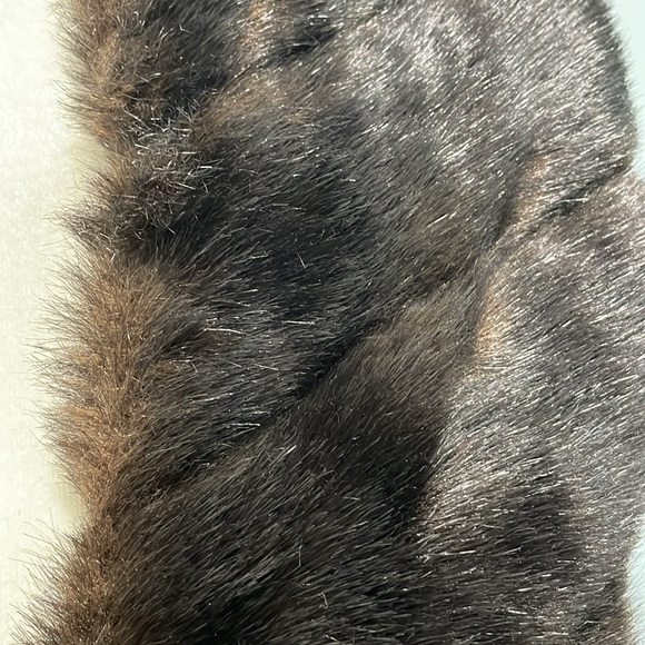Fur Collar - Picture 2 of 10